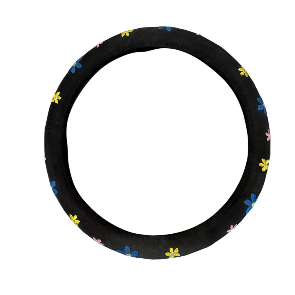 Daisy Flower Steering Wheel Cover 15" Diameter